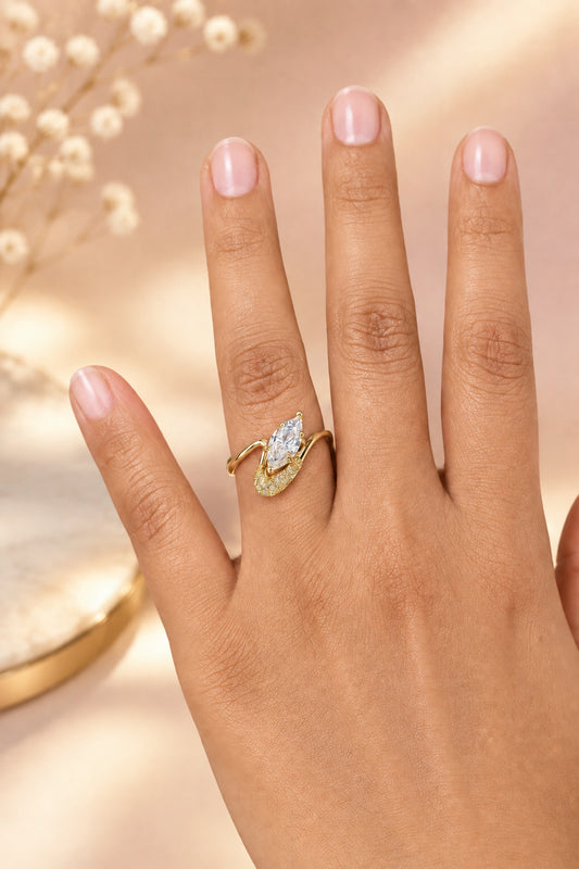 Elegant stone Adjustable Finger Ring
