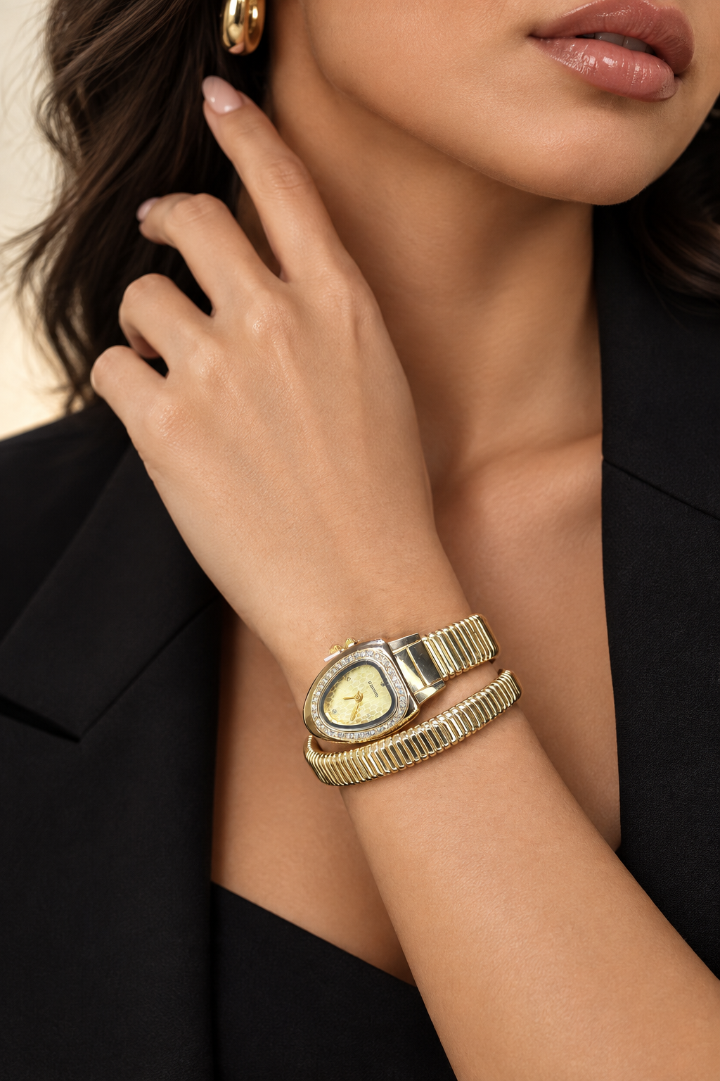 Serpentine snake spiral white watch