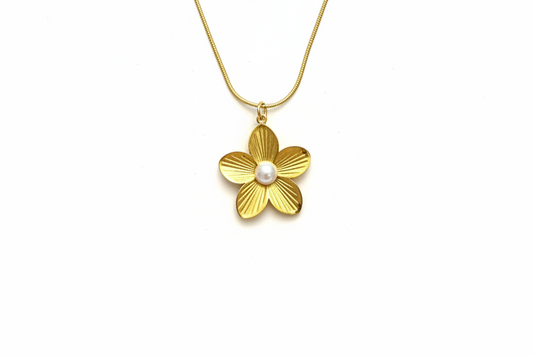 Flower pearl pendant neckchain