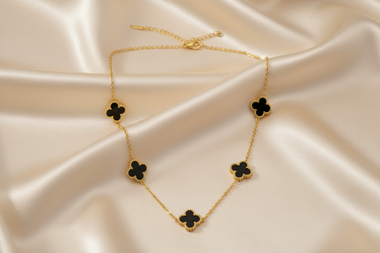 onyx floral neckcain