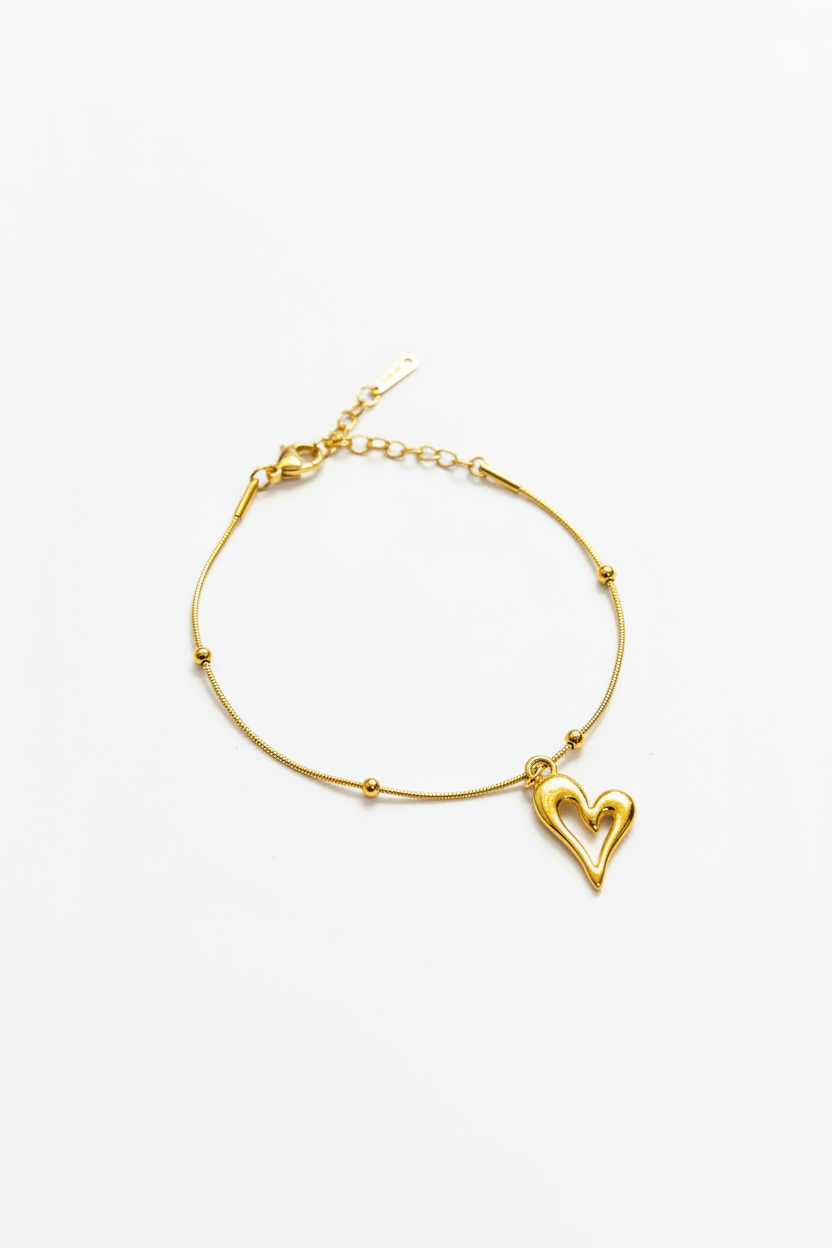 Golden Heart charm bracelet