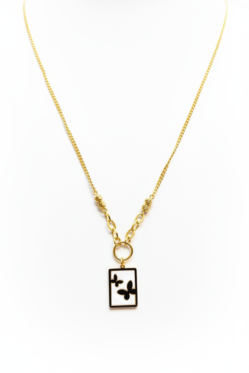 Elegant White butterfly pendant neckchain