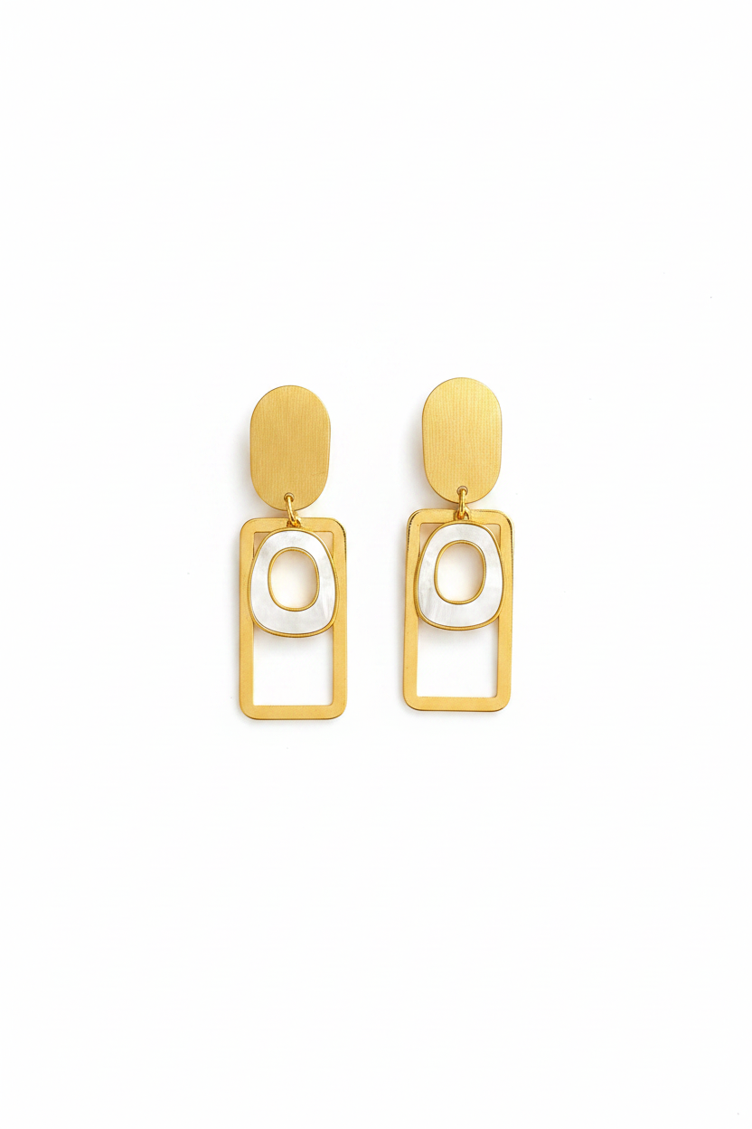 Elegant Golden statement Earrings