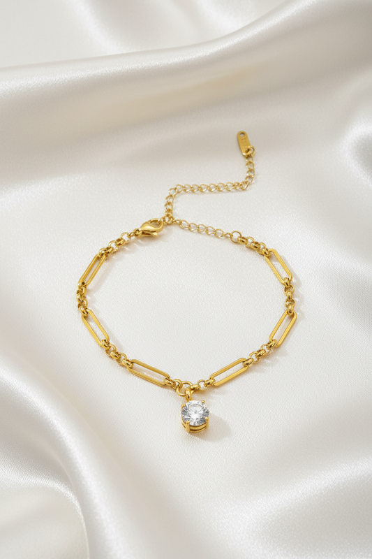 Zirconia Round charm Bracelet