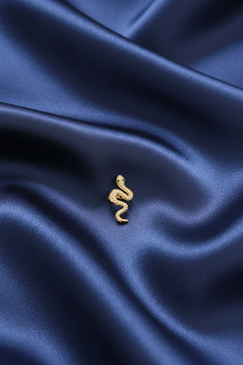 Serpent Stone Earcuff