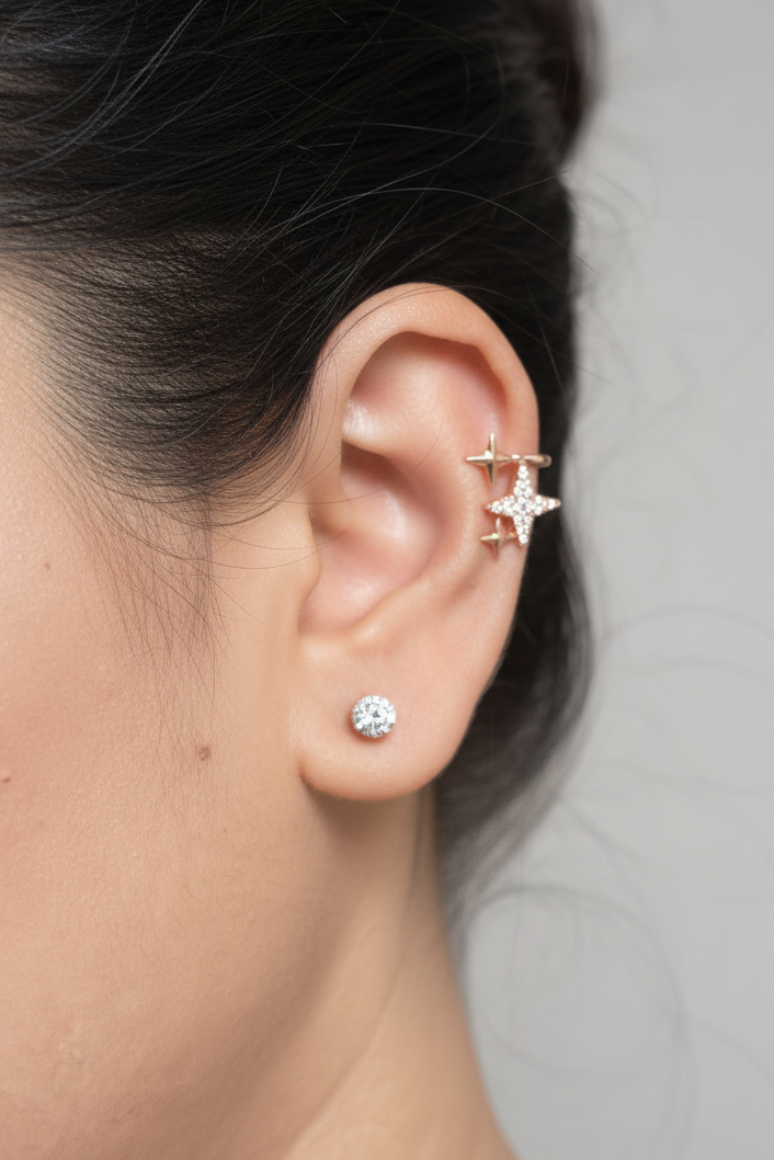 Sparkling Star Earcuff