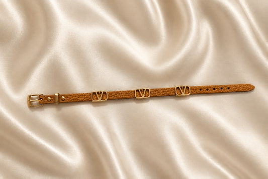 Elegant light brown Leather Belt Bracelet
